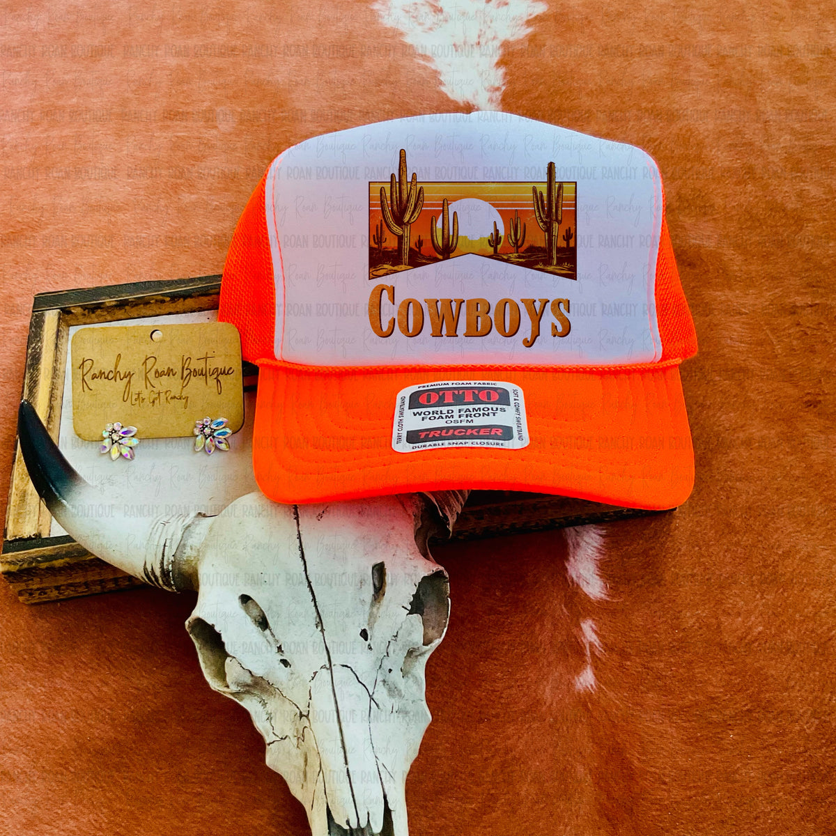 Retro Cowboys Desert Sunset Western Graphic Trucker Hat