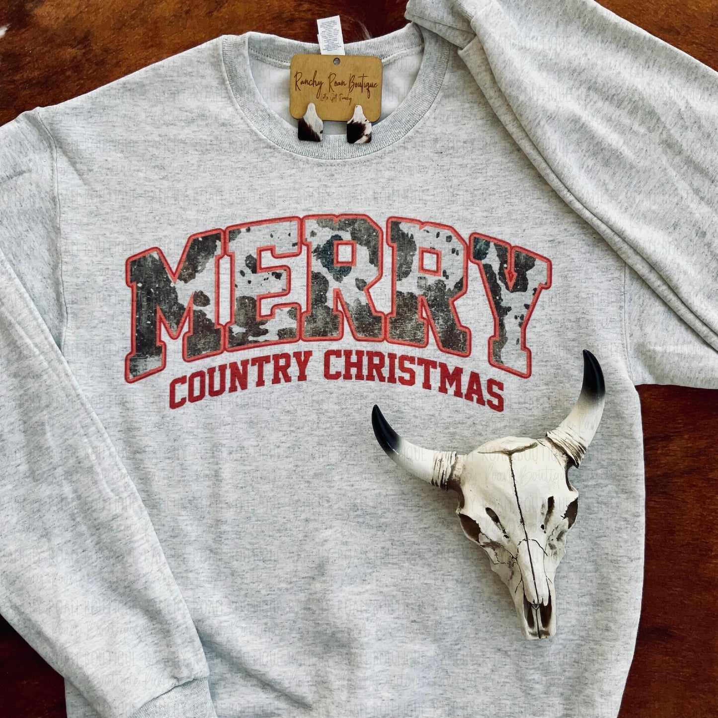 Merry Country Christmas Sweatshirt - Ranchy Roan Boutique 