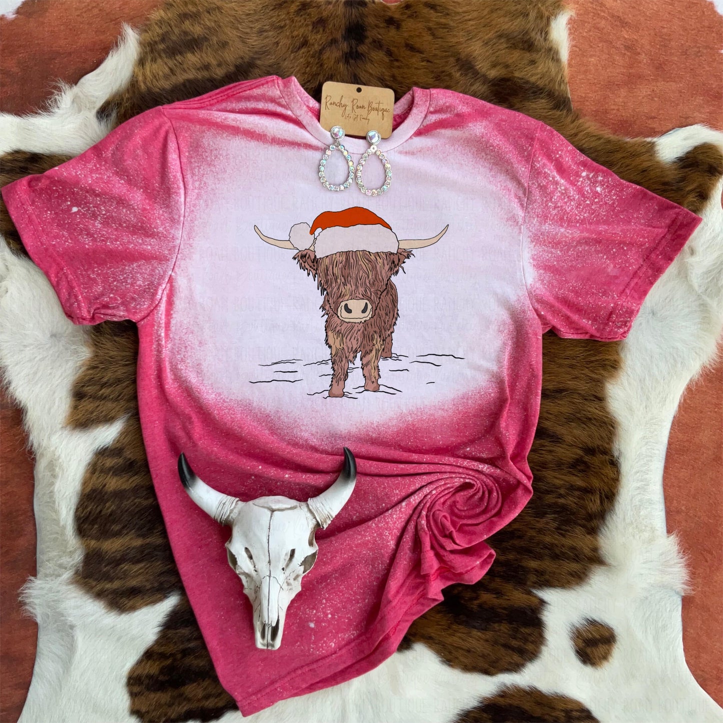 Santa Highland Cow Christmas Western Tee - Ranchy Roan Boutique 