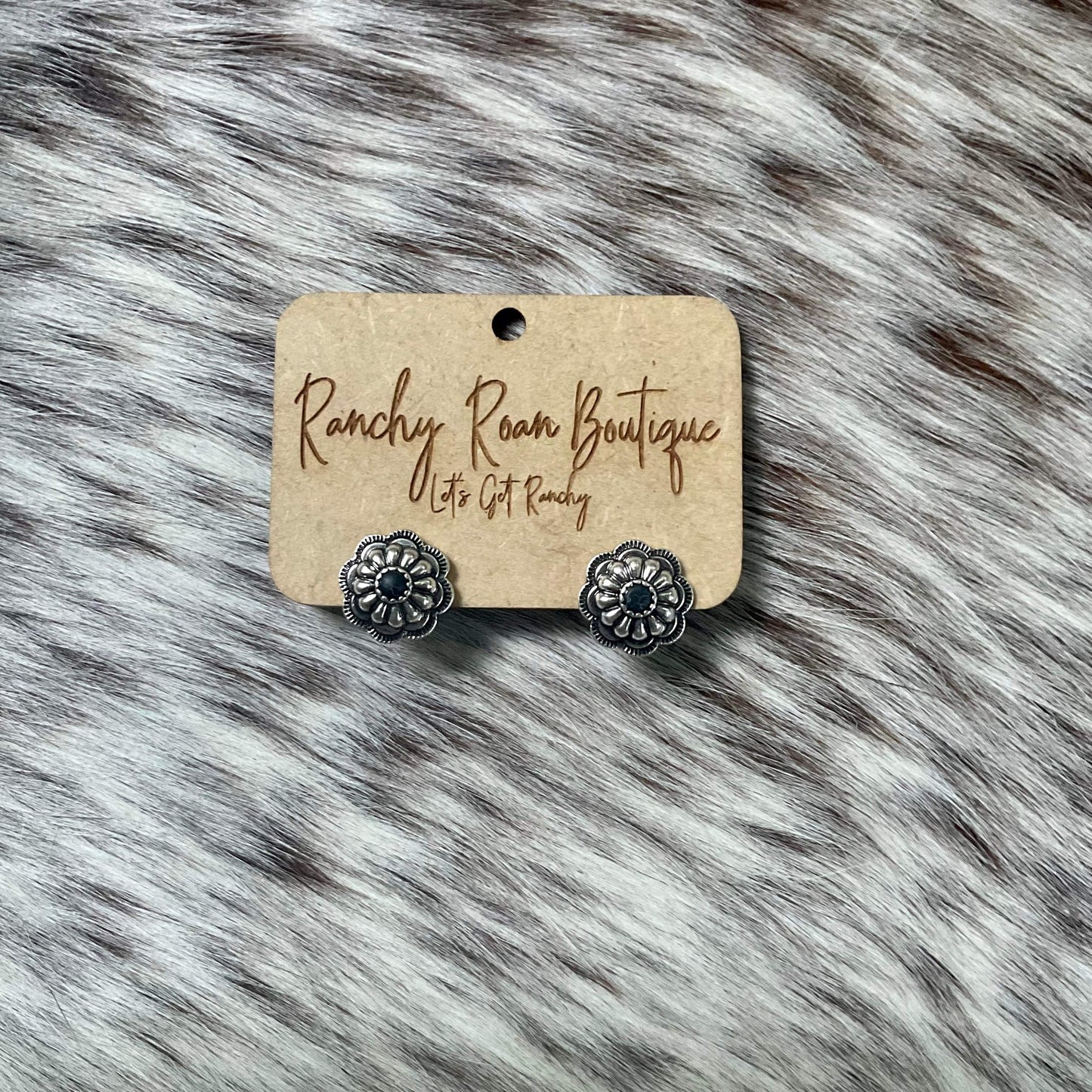 Concho Stud Western Boho Earrings - Ranchy Roan Boutique 