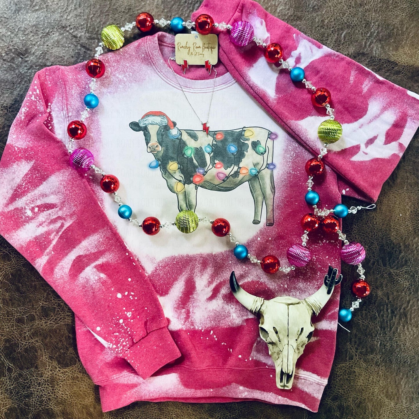 Western Christmas Cow Sweatshirt - Ranchy Roan Boutique 