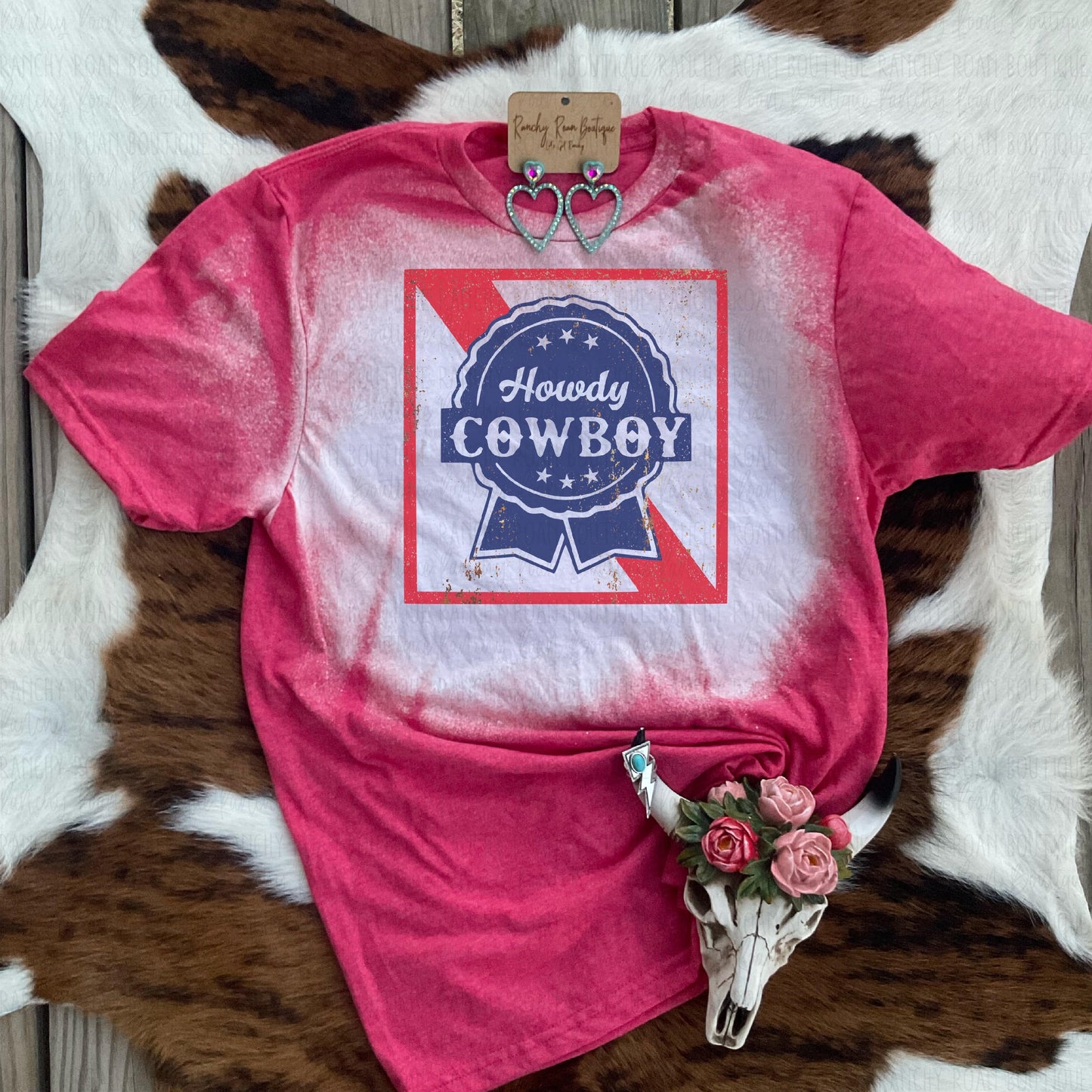 Howdy Cowboy Tee - Ranchy Roan Boutique 