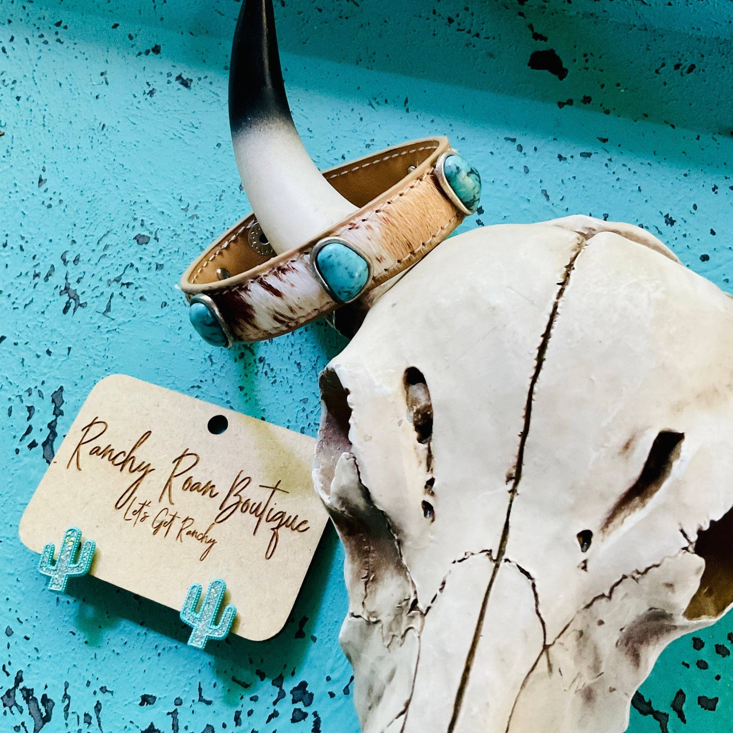 Cowhide Leather Stone Bracelet - Ranchy Roan Boutique 