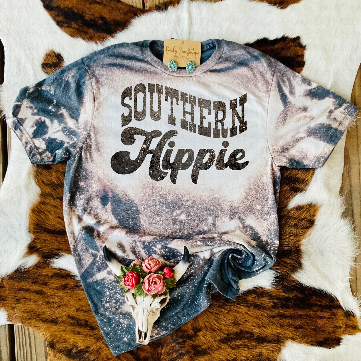 Southern Hippie Western Tee - Ranchy Roan Boutique 