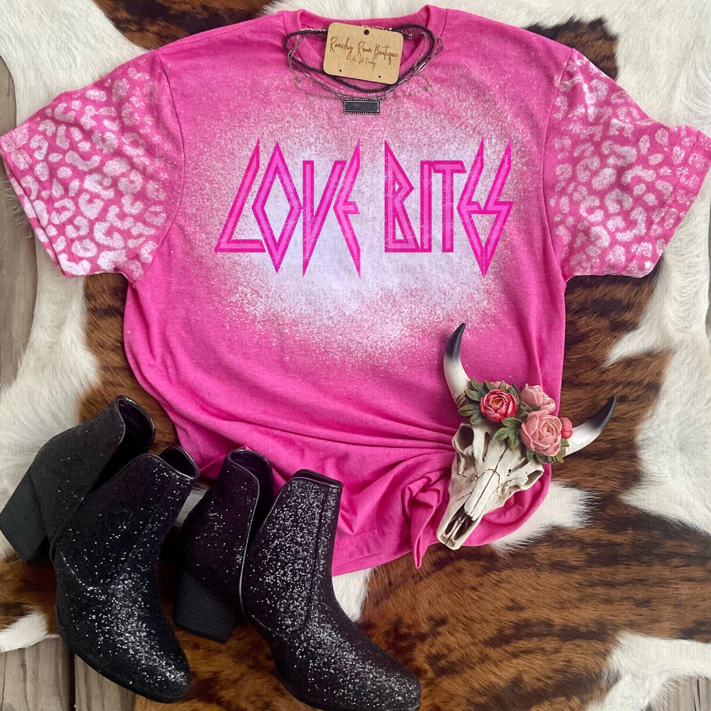 Love Bites Leopard Tee - Ranchy Roan Boutique 