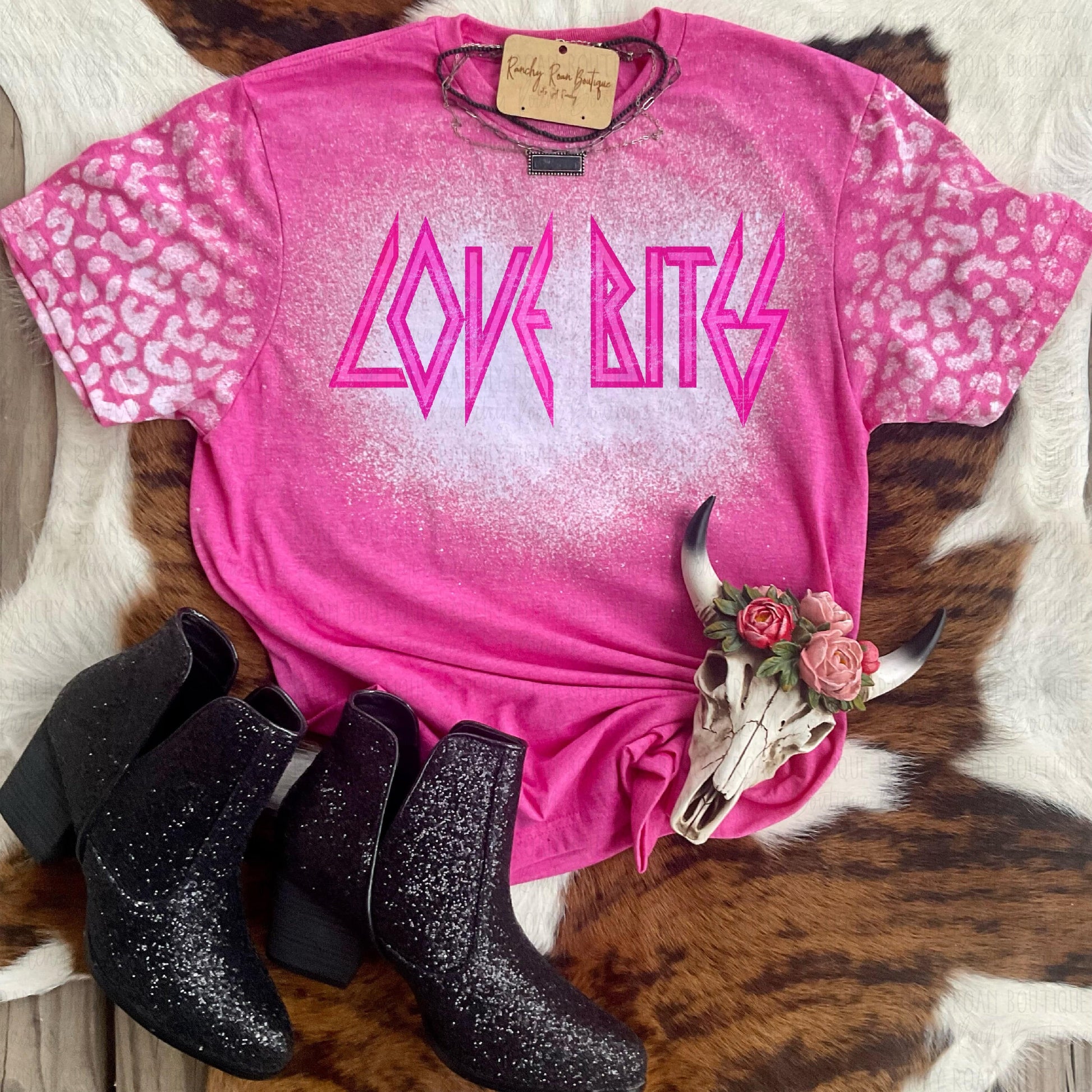 Love Bites Leopard Tee - Ranchy Roan Boutique 