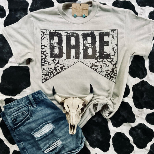 Distressed Leopard Tee - Ranchy Roan Boutique 