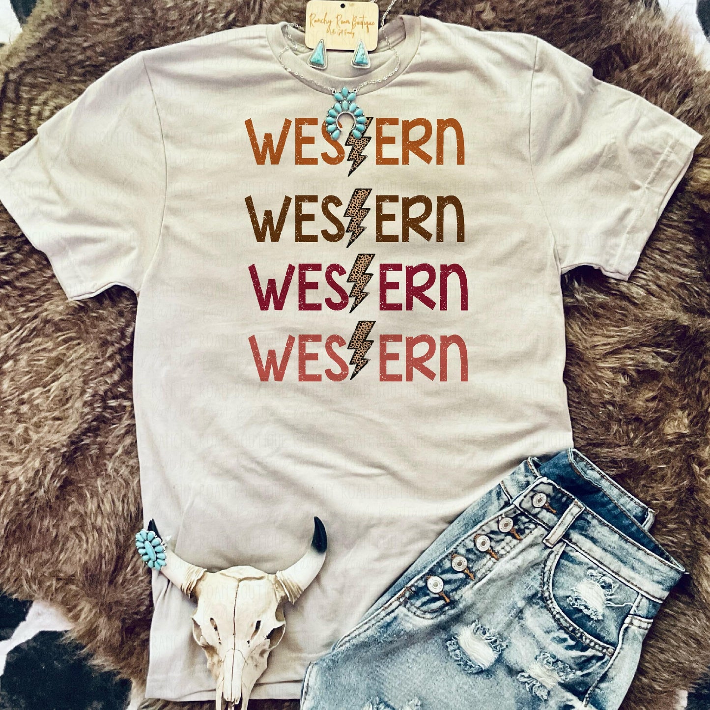 Fall Western Leopard Bolt Tee - Ranchy Roan Boutique 