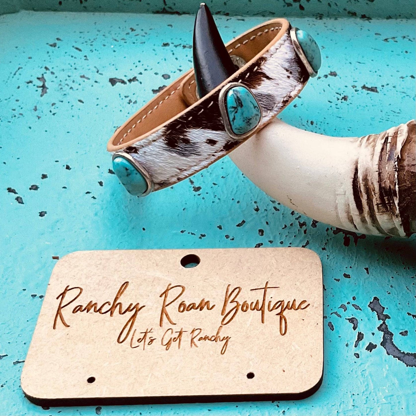 Cowhide Leather Stone Bracelet - Ranchy Roan Boutique 