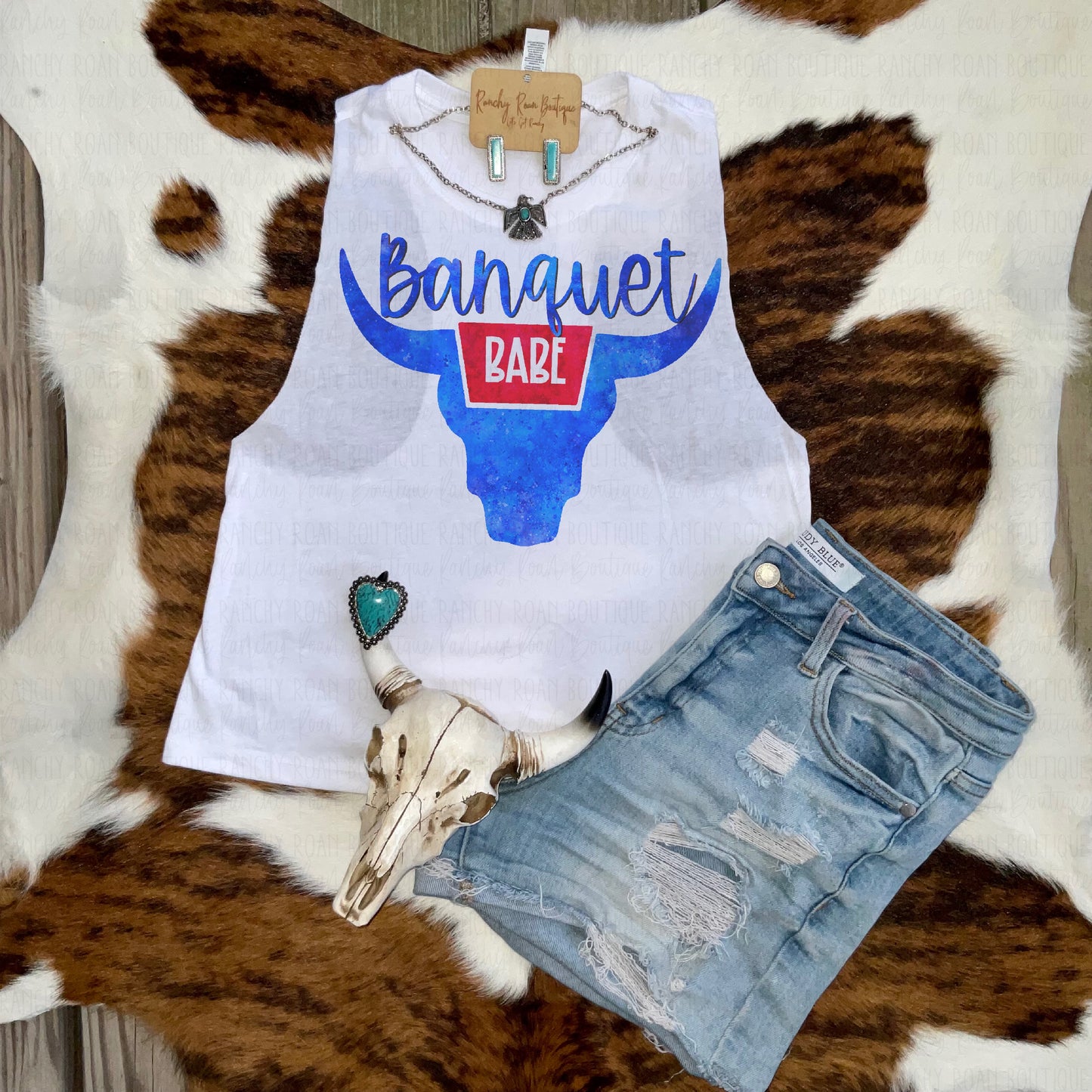 Banquet Babe Crop - Ranchy Roan Boutique 