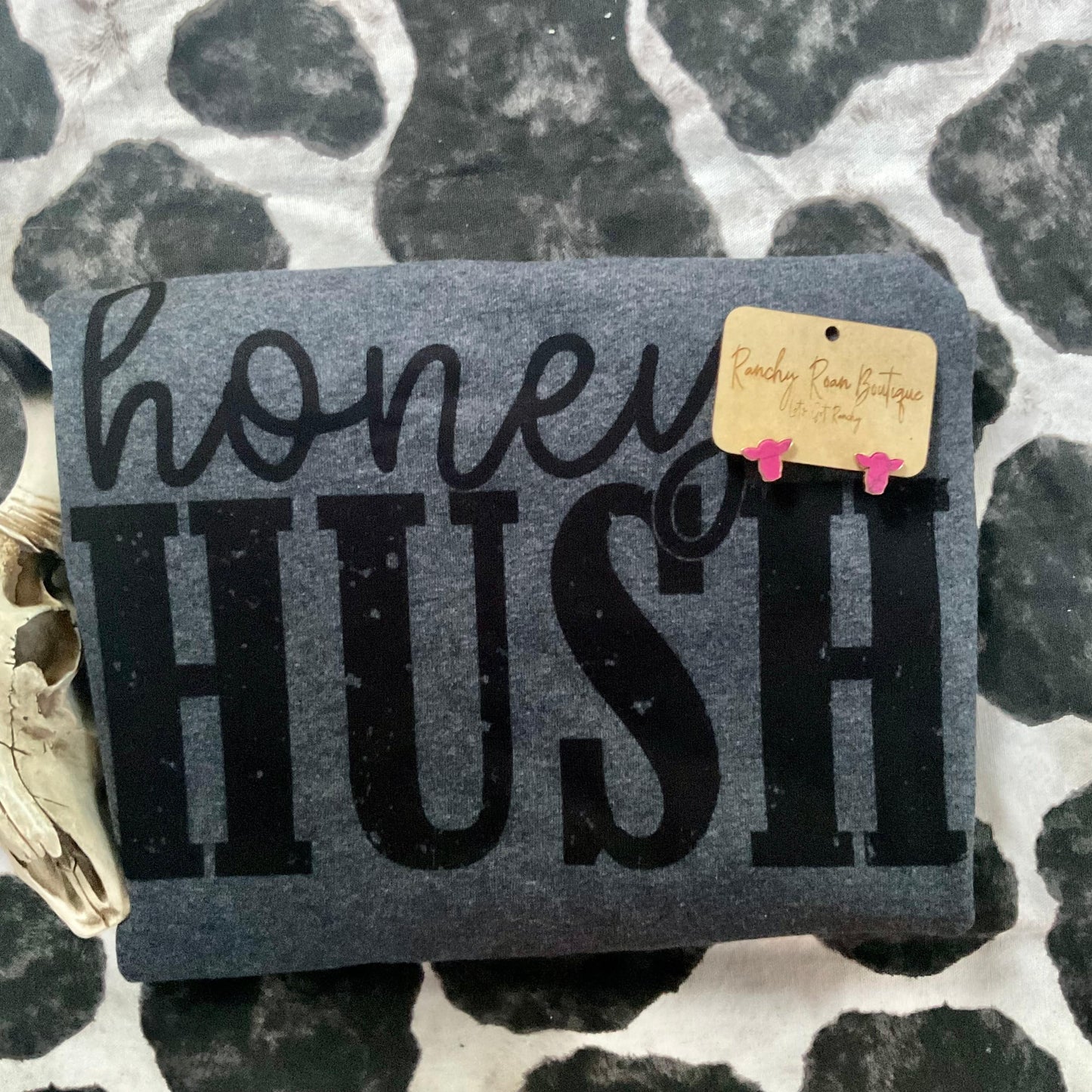 Honey Hush Sweatshirt - Ranchy Roan Boutique 